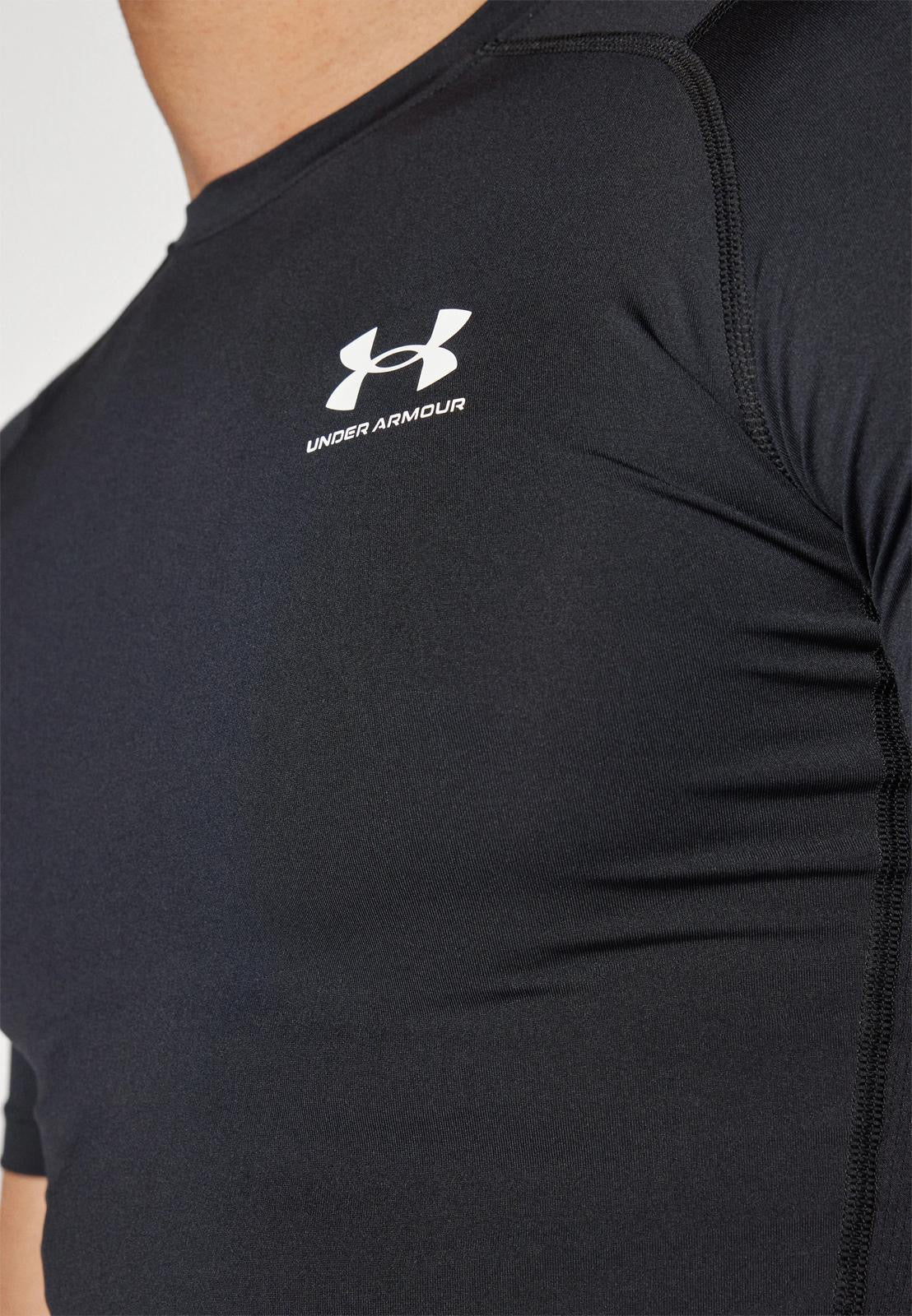 Maglia Sportiva Under Armour Nera — dettaglio — abbigliamento Adidas | JK Sport Genova